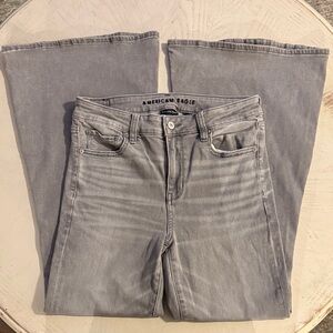 American Eagle Outfitters Women's Light Gray Next Level Stretch Flare Jeans 8S